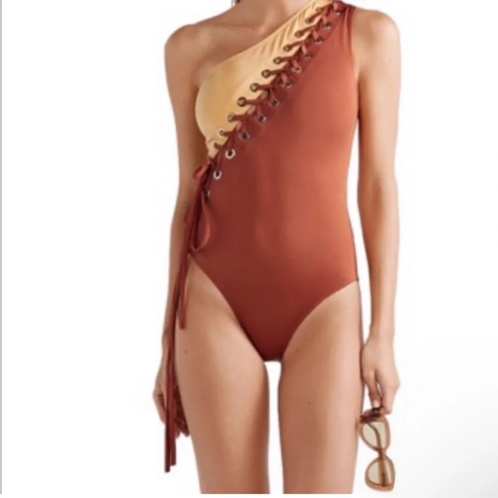Oye Swimwear nwt oye